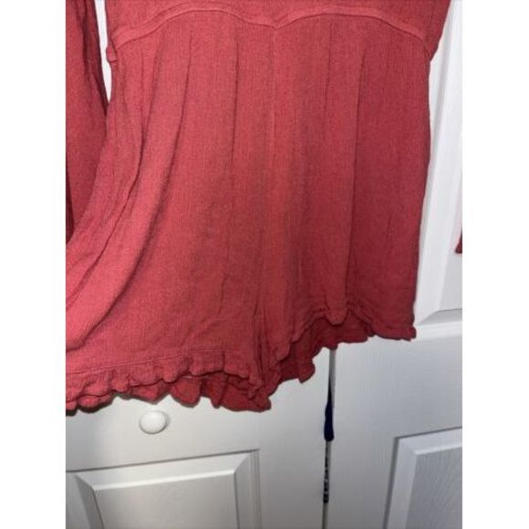 Altar'd State Womens Bell Sleeve Floral Embroidered Romper Rose Pink Sz Large - Picture 4 of 8